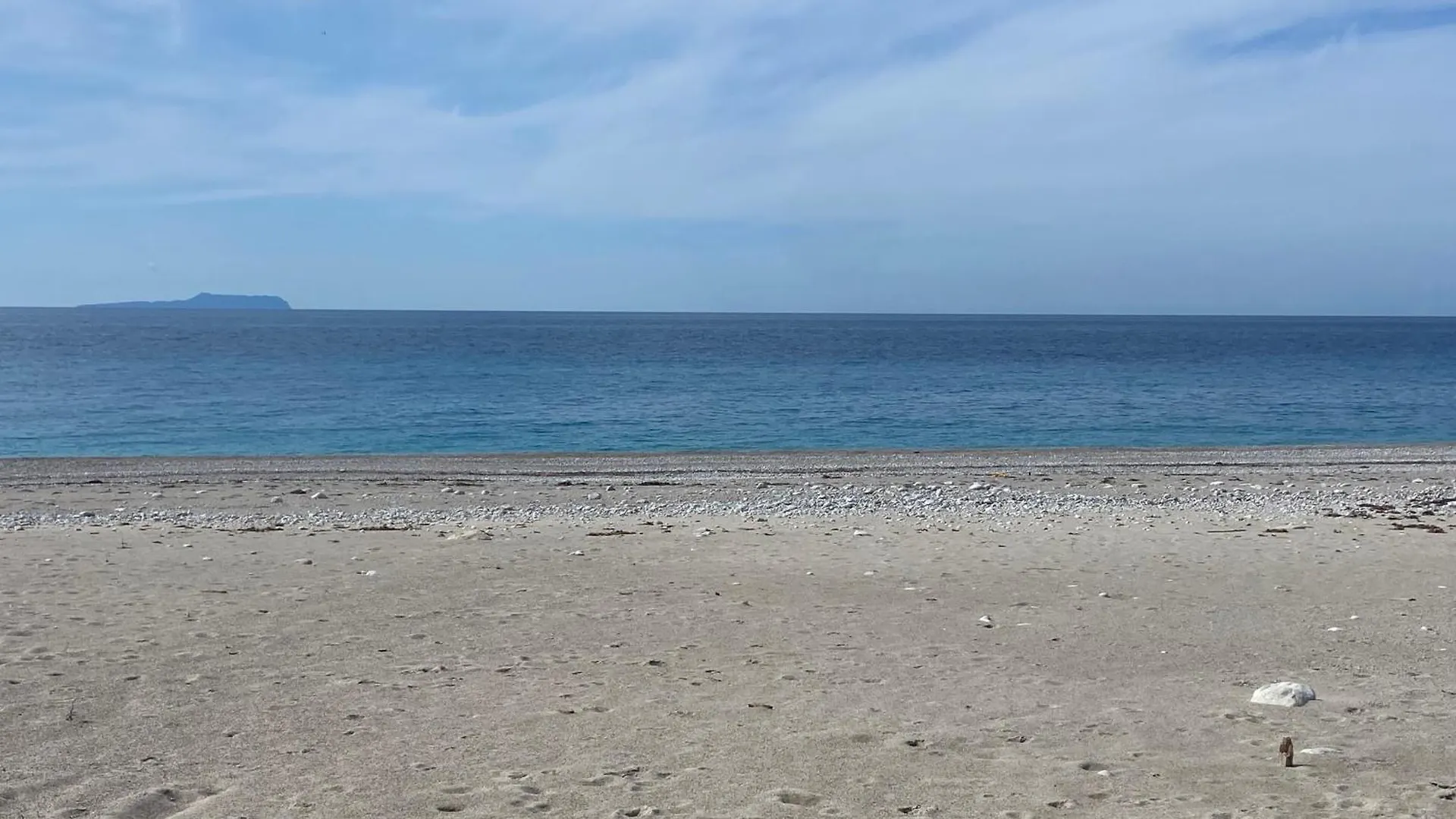 Yard Paradise Dhermi 3*,