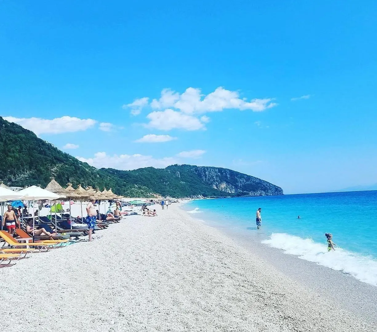 Yard Paradise Rooms Dhërmi