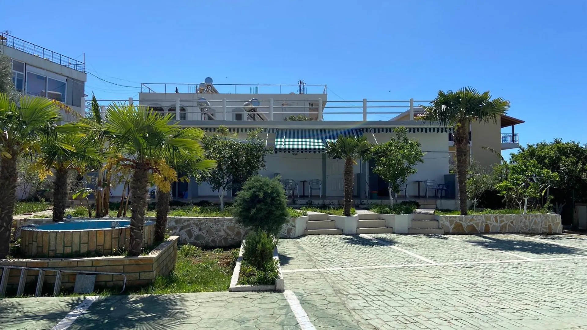 *** Hotel Yard Paradise Dhermi Albania