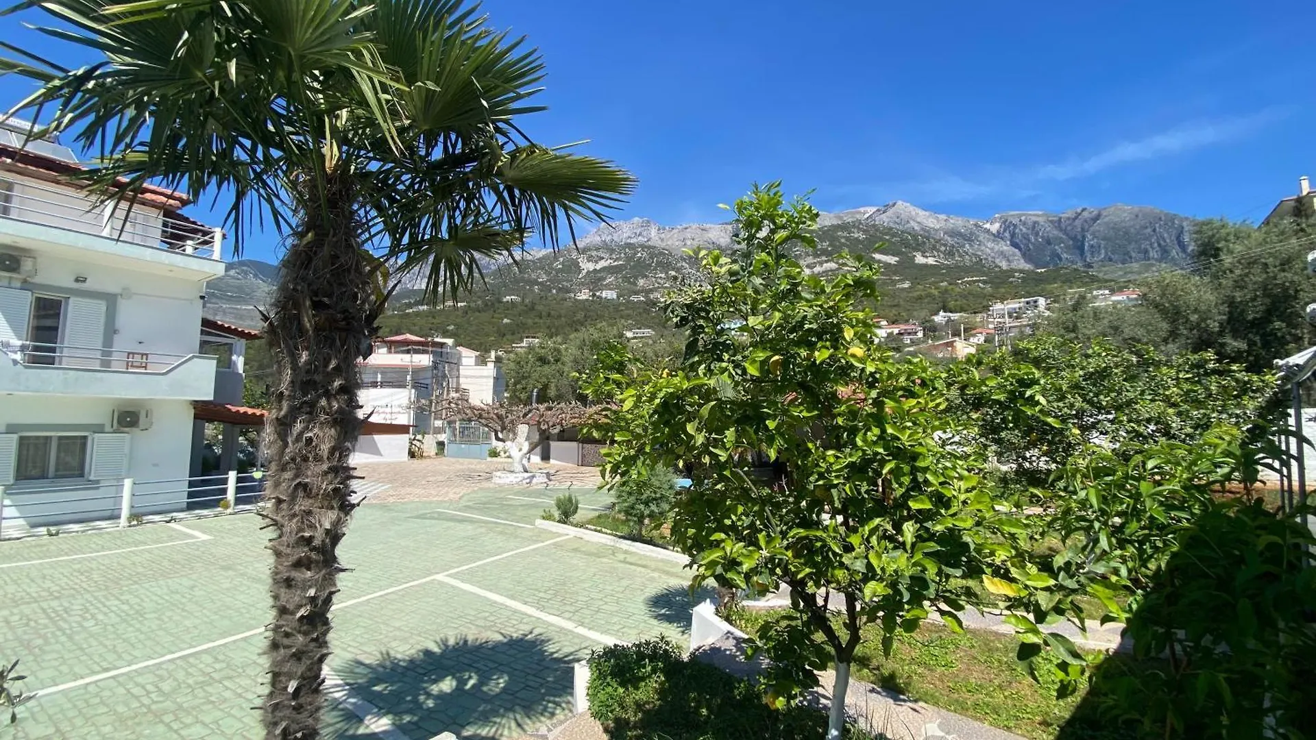 Yard Paradise Dhermi