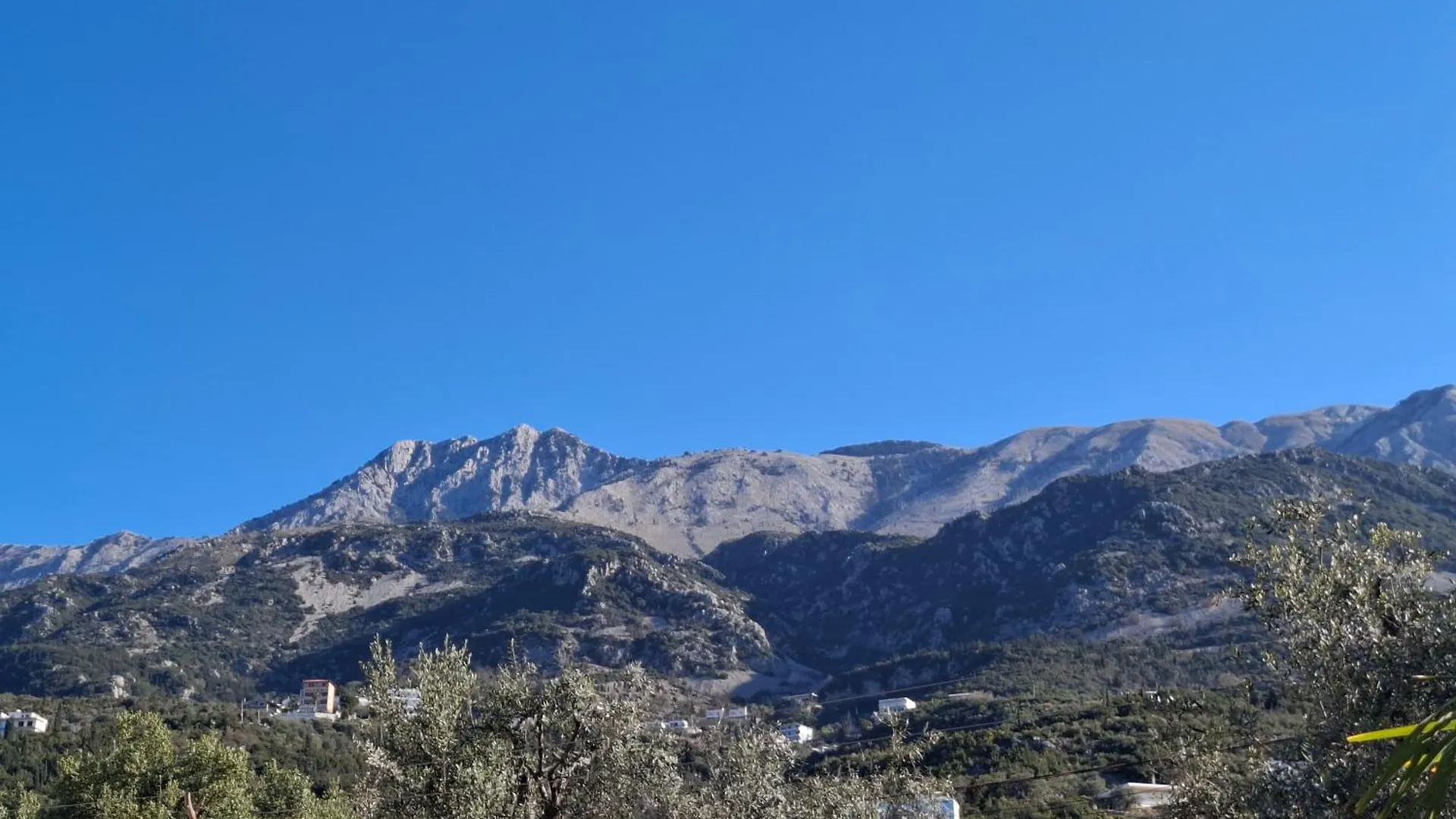 Yard Paradise Dhermi Albania
