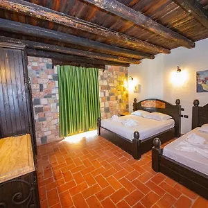 Guest house Sarajet E Pashait 1