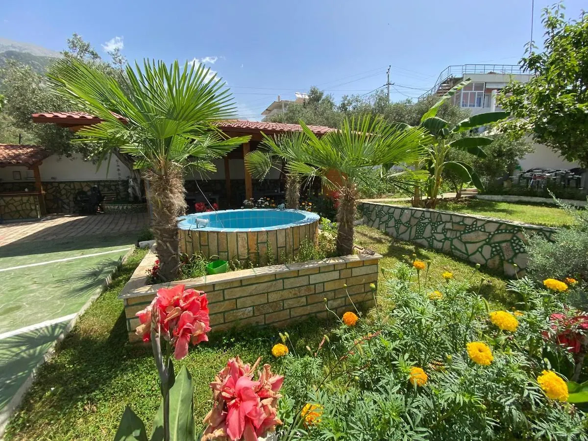 Yard Paradise Rooms Dhermi 3*,  Albania