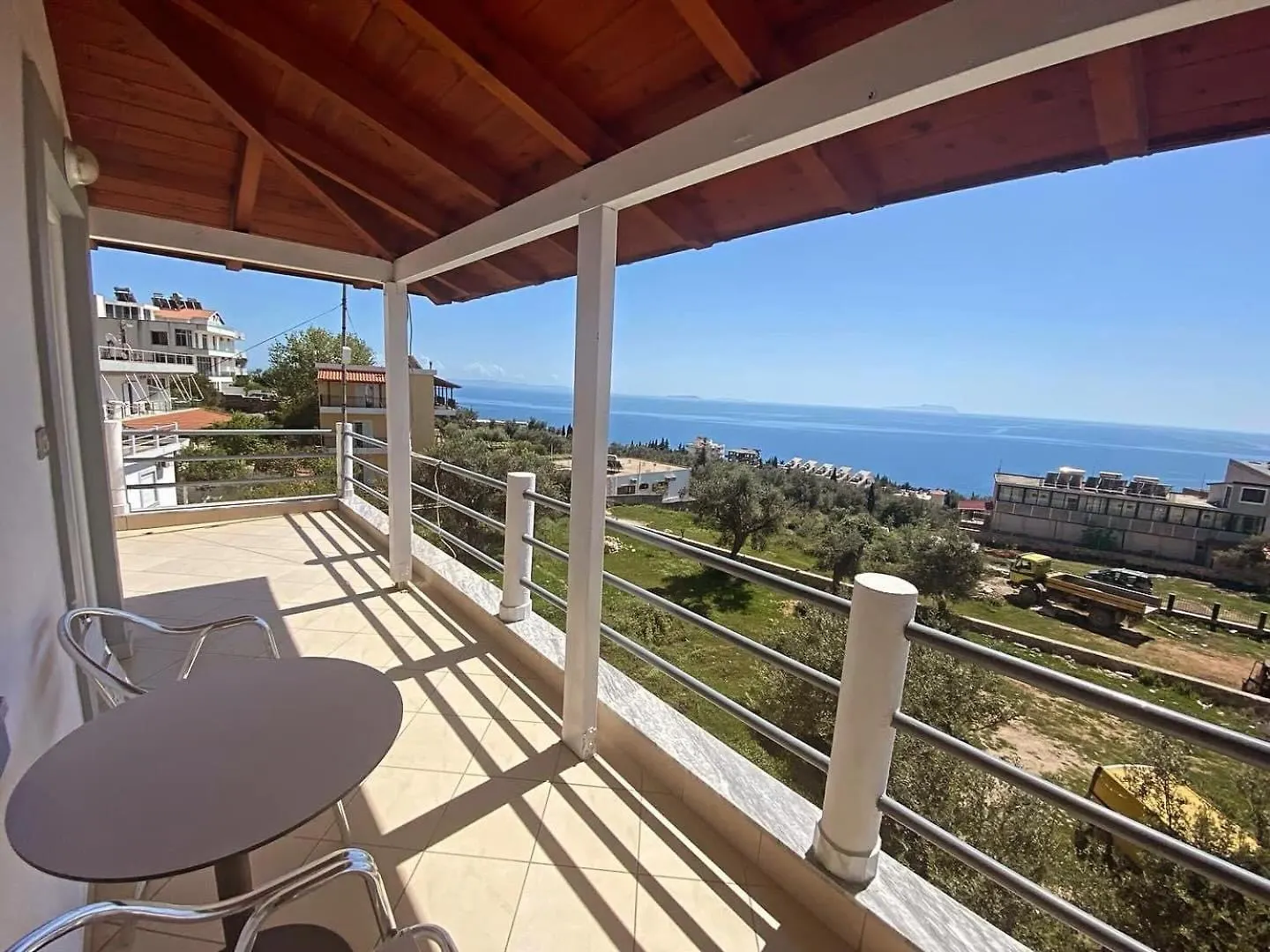 Yard Paradise Rooms Dhermi Albania